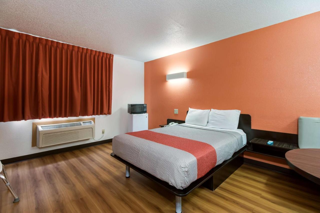 Motel 6-Davenport, Ia Bagian luar foto